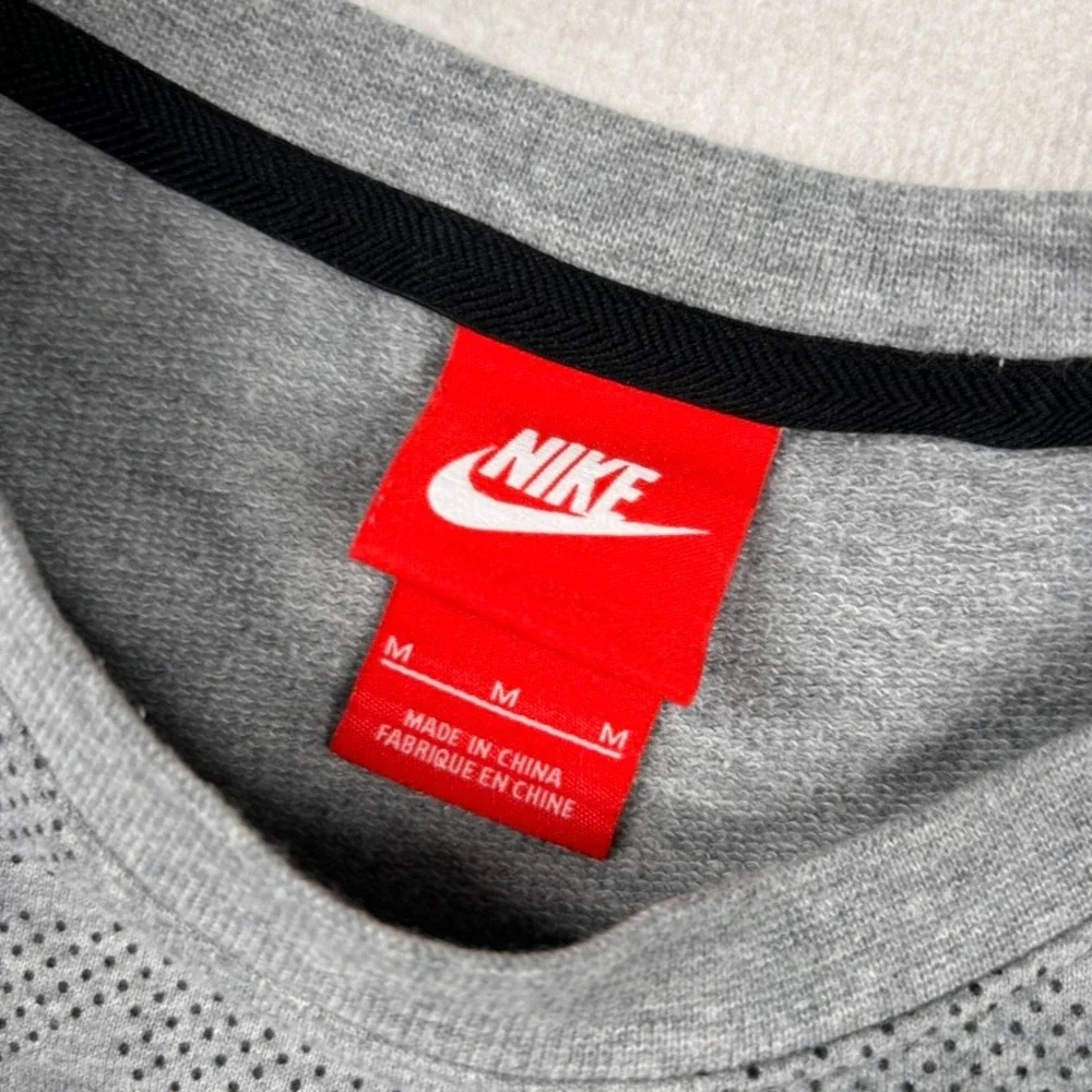 Nike Court Tennis Graphic Sweatshirt Womens M Gray Camo Side Zip Pullover